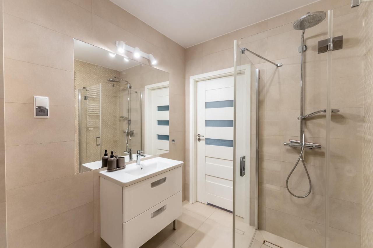 Apartamento Przystan Kolo Brzegu Kołobrzeg Exterior foto